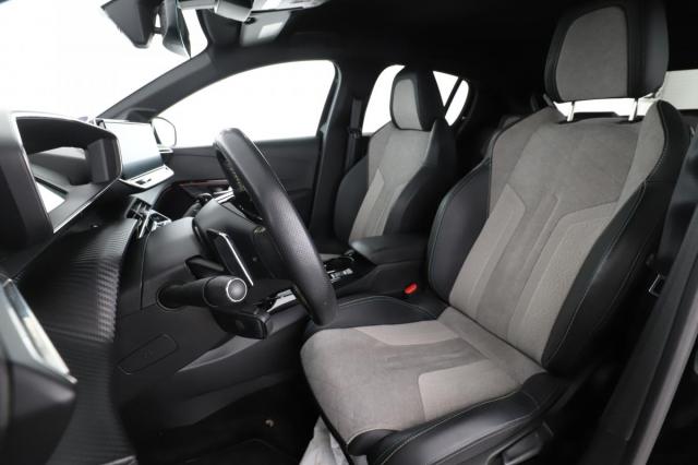 Peugeot 208 image 7