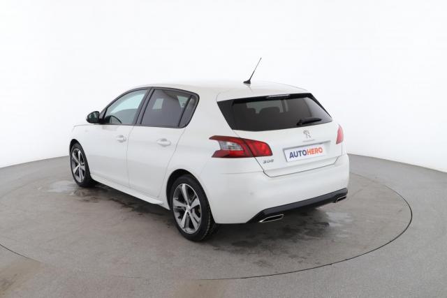 Peugeot 308 image 9