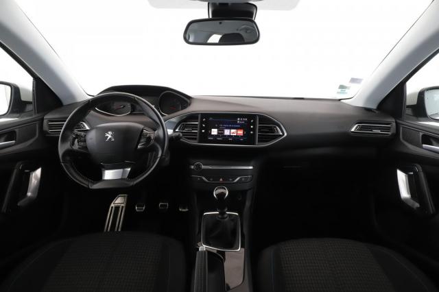 Peugeot 308 image 3