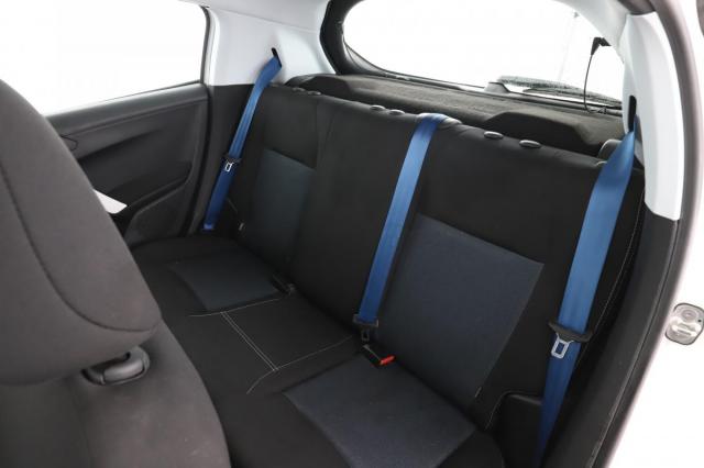 Peugeot 208 image 2