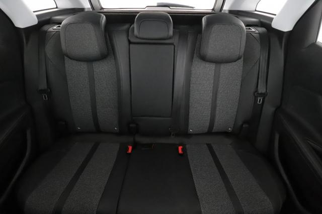 Peugeot 3008 image 1
