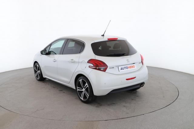 Peugeot 208 image 3