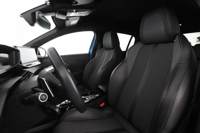 Peugeot 208 image 4