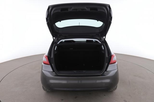 Peugeot 308 image 9