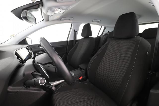 Peugeot 308 image 8