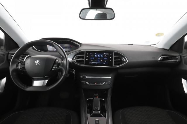 Peugeot 308 image 6