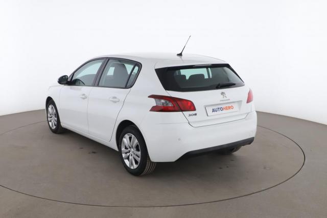 Peugeot 308 image 2