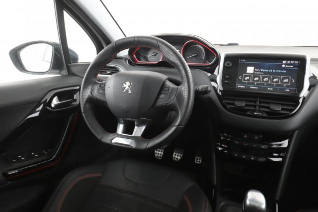 Peugeot 2008 image 5