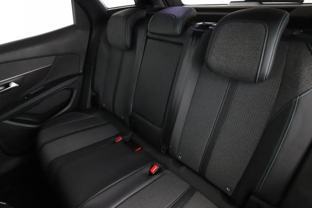 Peugeot 3008 image 9