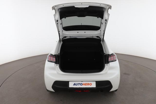 Peugeot 208 image 3