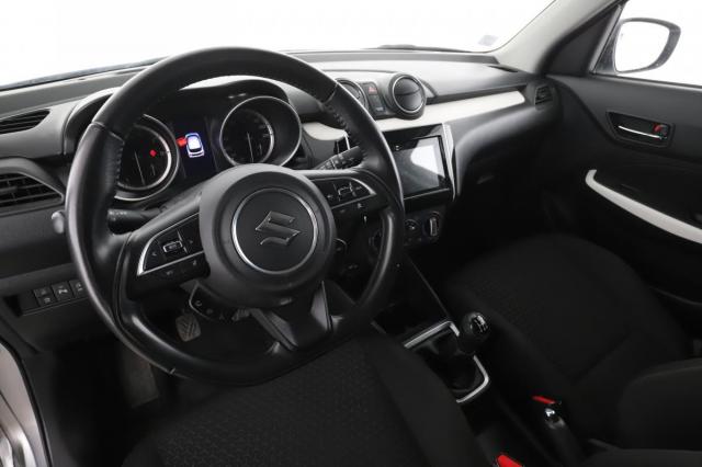 Suzuki Swift image 5