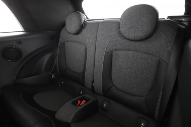 Mini Cabrio image 1
