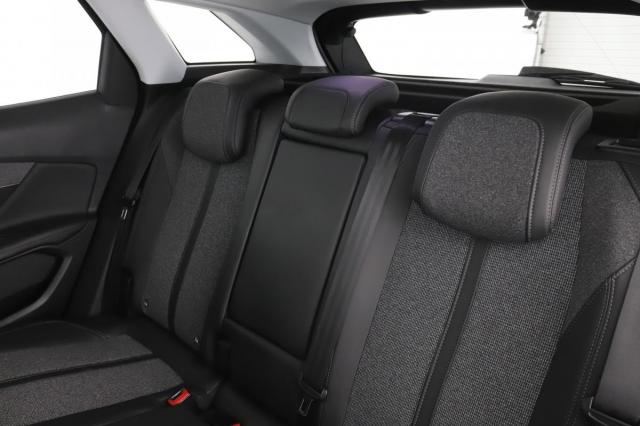 Peugeot 3008 image 9