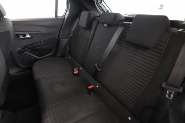 Peugeot 208 image 3
