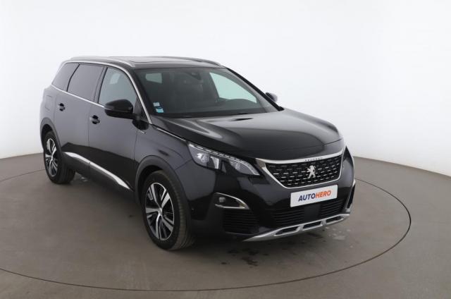 Peugeot 5008 image 1
