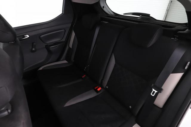 Nissan Micra image 7