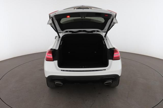 Mercedes Benz Gla image 6