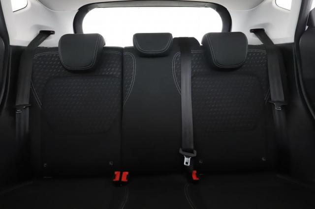 Ford Fiesta image 9