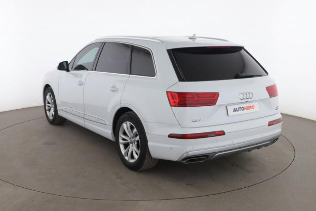 Audi Q7 image 7