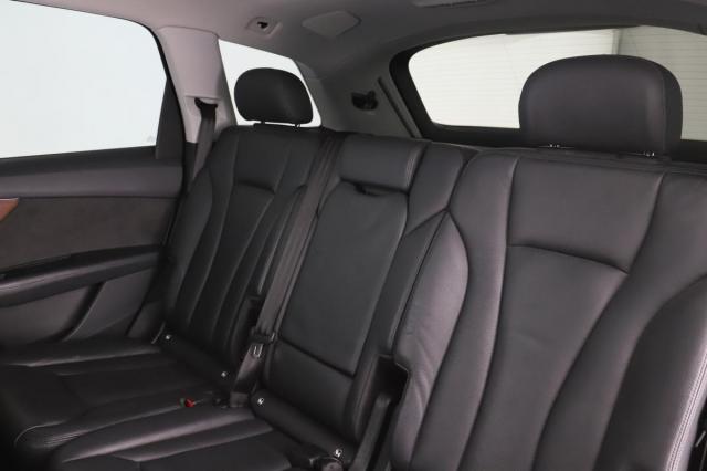 Audi Q7 image 3