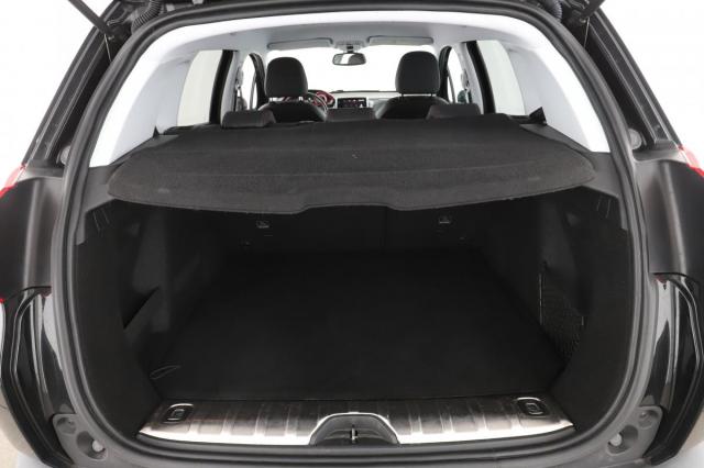 Peugeot 2008 image 2