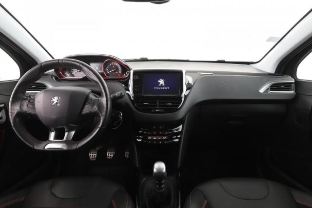 Peugeot 2008 image 5