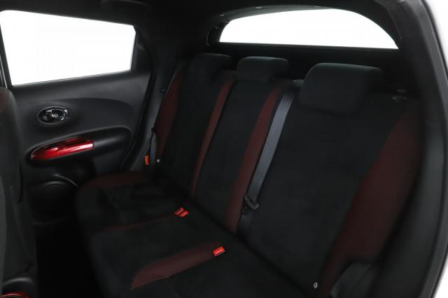 Nissan Juke image 8