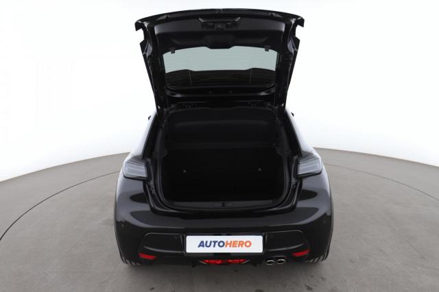 Peugeot 208 image 7