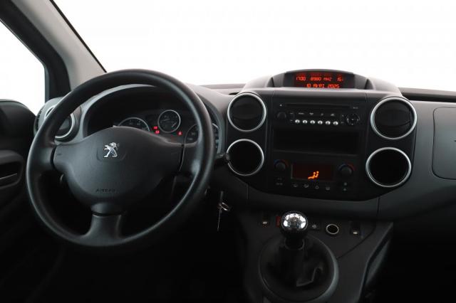 Peugeot Partner Tepee image 3