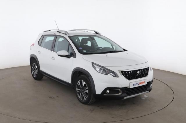Peugeot 2008 image 3
