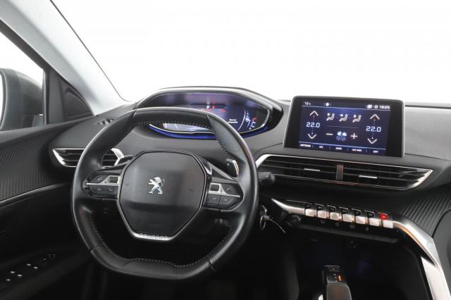 Peugeot 3008 image 8