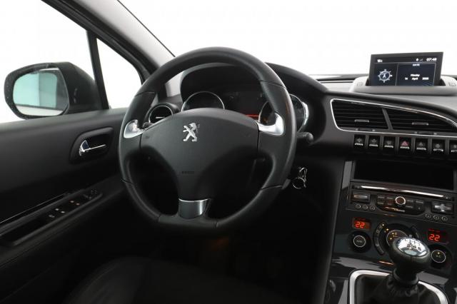 Peugeot 3008 image 5