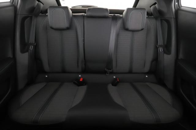 Peugeot 2008 image 5