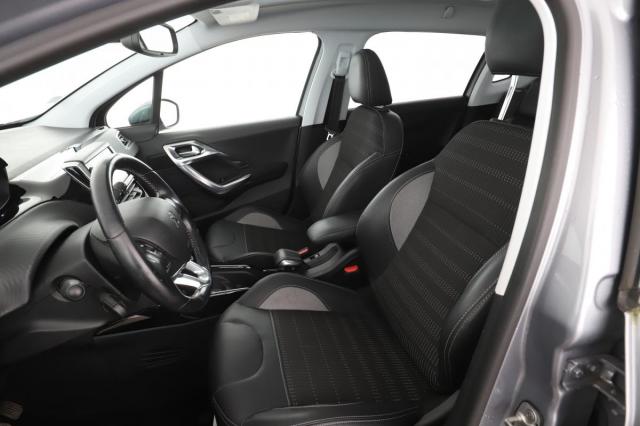 Peugeot 2008 image 5