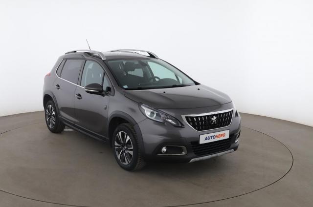 Peugeot 2008 image 2