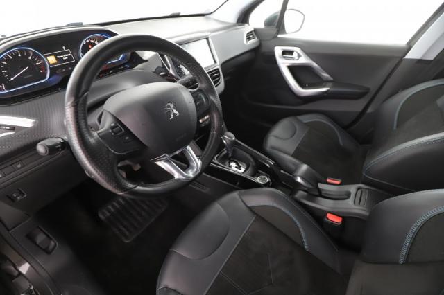 Peugeot 2008 image 9
