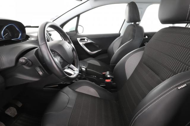 Peugeot 2008 image 5