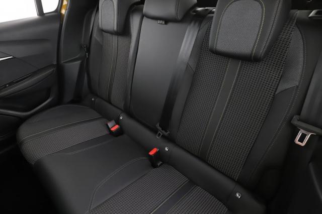 Peugeot 208 image 7