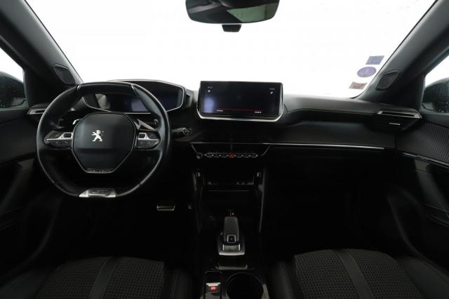 Peugeot 2008 image 6