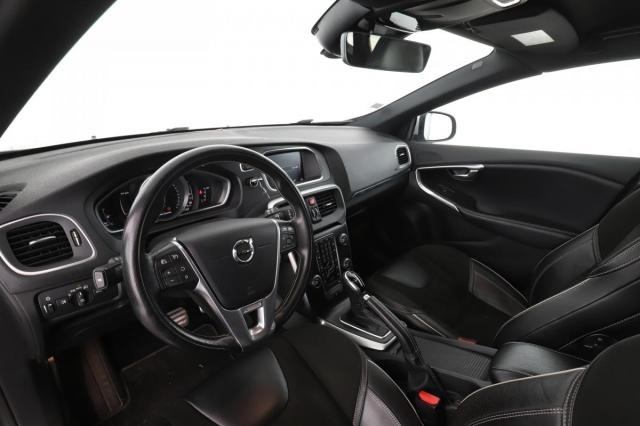 Volvo V40 image 7