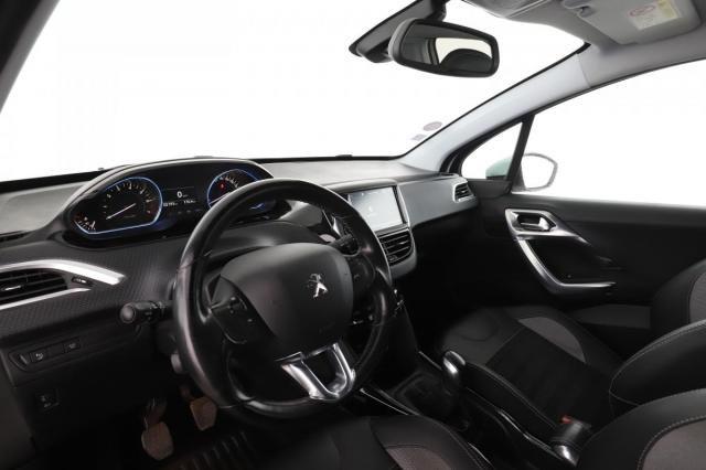 Peugeot 2008 image 1