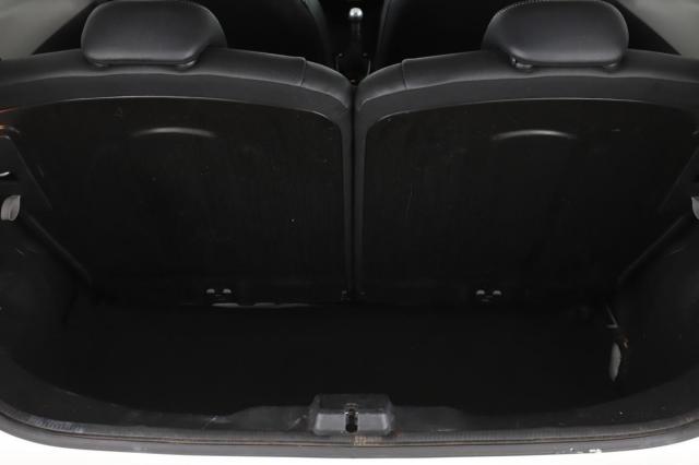 Peugeot 108 image 1