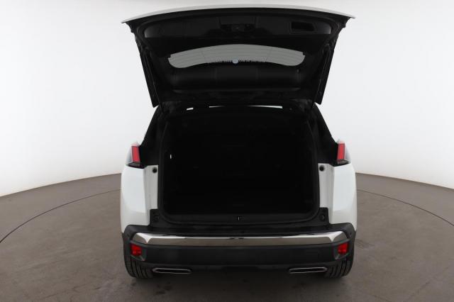 Peugeot 3008 image 3