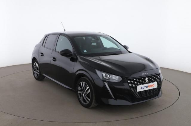 Peugeot 208 image 9
