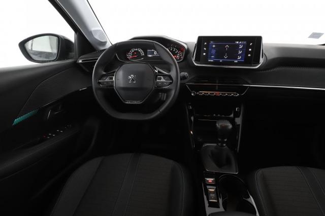 Peugeot 208 image 2