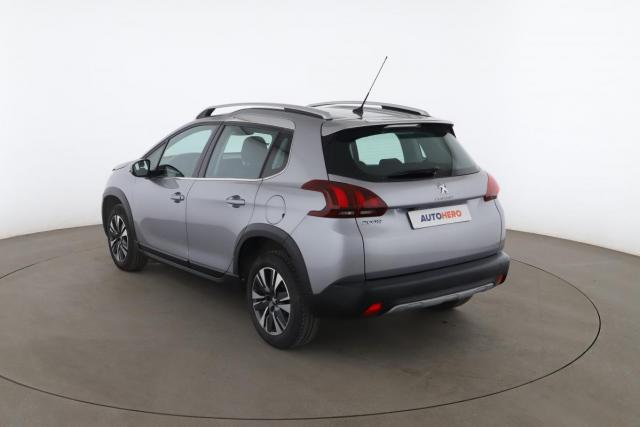 Peugeot 2008 image 6