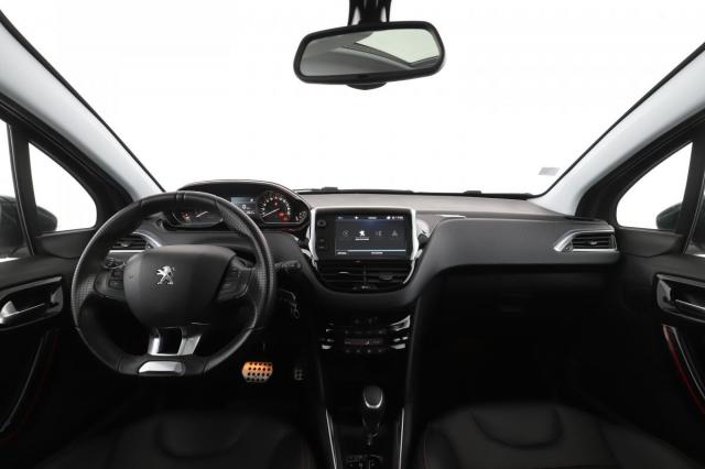 Peugeot 208 image 2
