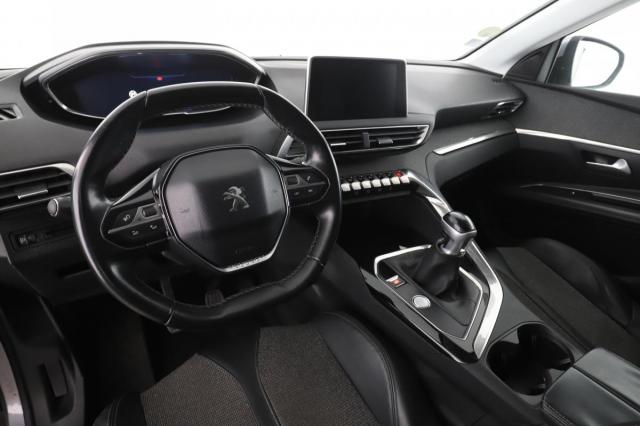 Peugeot 3008 image 9