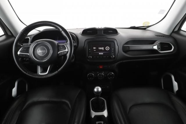 Jeep Renegade image 3