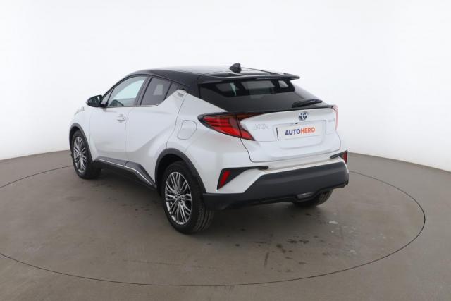 Toyota C-Hr image 2